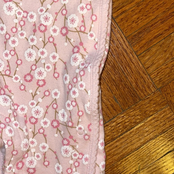 Baby Gap pink flower one piece 3-6 months - Picture 5 of 6